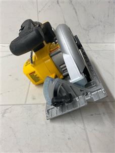 DEWALT DCS565 20V BRUSHLESS CIRCULAR SAW TOOL ONLY Like New